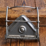 Gepäckträger/Mantelhalter, orig. 20er/30er Jahre, kräftige Ausführung, verchromt, ca. 16cm x 12cm, NOS 