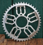 Kettenblatt TORPEDO-WERKE, 30er-50er J., 1/2 Zoll, verchromt, 46 Zähne, gebr. 