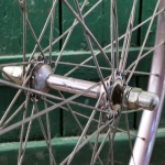 Vorderrad mit SCHÜRMANN Kasten-Felge 26 Zoll (559), verchromt, 1970er/80er J., WECO-Nabe verchromt, gebr. 