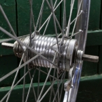 Hinterrad mit SILVERSEAL Westwood-Felge 26 Zoll (590), verchromt, 1980er J., F&S Torpedo Dreigang-Nabe Mod. S, NOS 
