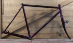 Fahrradrahmen für Tourenrad, Herren, 28 Zoll, Stahl, 90er J., lila metallic, gebr. 