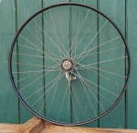 Laufradsatz 28 Zoll, Außendurchmeser ca. 645 mm, für Wulstbereifung, Bj. 1934, schwarz, Linien blau/weiß, Torpedo Nabe, gebr. 