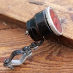 Rücklicht für Strebenmontage, orig. 30er Jahre, Stahl lackiert, Echtglas, gebr. 