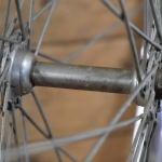 Vorderrad mit RIGIDA-Felge, verchromt, 26 Zoll (559), 60er/70er J., Breite ca. 28 mm, Nabe WECO, gebr. 