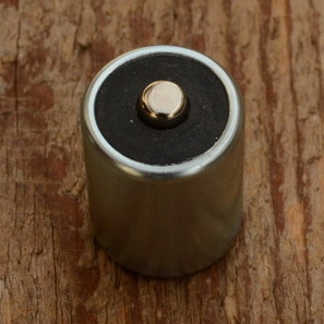 Zündkondensator,  lötbar, D=18mm L=23mm 