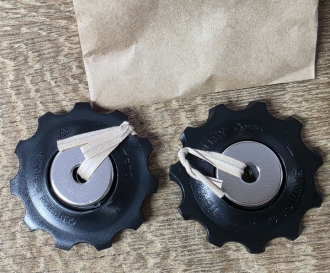 Schaltrollen"SHIMANO", für viele 5 bis 7-fach Schaltwerke der 70-90er Jahre passend , 11 Zähne, Neuware aus Bestand 