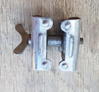 RIEMANN Karbidlaternen Klemme zur Montage am Fahrrad-Laternenhalter, rare, orig. alte Neuware !, ggf. mit leichter Patina   