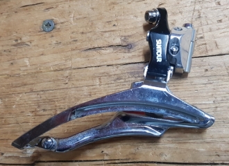 Umwerfer SUNTOUR, 2/3-fach, Aluminium, für Anlötsockel, 80er Jahre,  NOS 