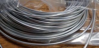 Bowdenzug Außenhülle, glatt chrom glänzend , Durchmesser außen 5.0mm, innen mit Leichtlaufhülle für 1,5 mm Innenzug 