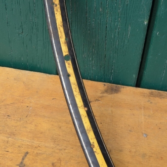 Wulstfelge 26 x 1 ½, Breite 33 mm, 36-loch, schwarz, gelb liniert, mit Patina 