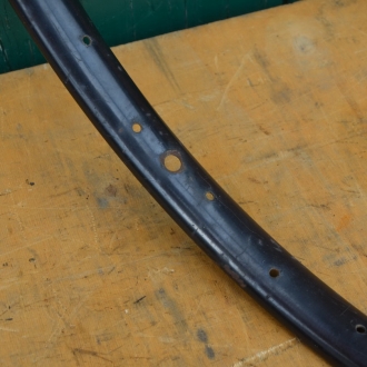 Wulstfelge 26 x 1,5 schwarz, 36-loch, f. 2 mm Speichen gebohrt, 