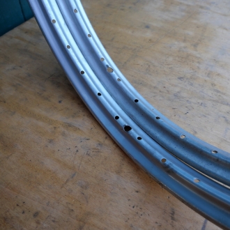 Mopedfelgensatz 23 x 2,00 Breite 39 mm, 36-loch, silber, NOS 