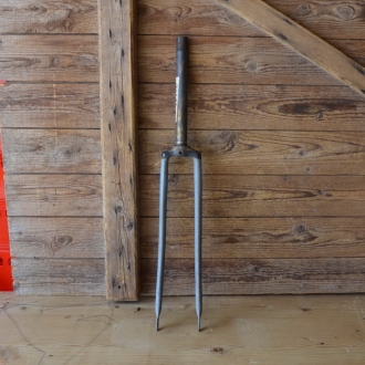 Gabel 28 Zoll Opel, orig. 30er Jahre unrestauriert, Schaftlänge 235 mm, Weite oben 58 mm, Zustand siehe Bilder 