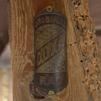 Steuerkopfschild DOXA RAD, Originalschild aus Sammlungsbestand 