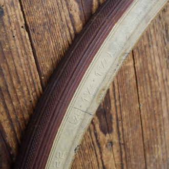 Reifen Fahrrad, CONTINENTAL, 28 x 1 1/4 x 1 3/4 (32-622), weißwand, rote Lauffläche, gebraucht gem. Bildern 