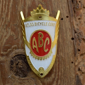 Steuerkopfschild  ABC, Atlas Bicycle Corp., 30-50er Jahre, Originalschild aus Sammlungsbestand 