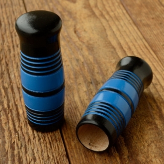 Holzgriffe,  ballige Form, zweifarbig lackiert, blau-schwarz, 22mm, 100mm lang 