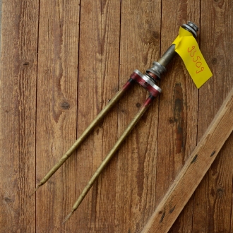 Gabel 26"orig. 60er J. unrestauriert, Schaftlänge 171 mm, Scheidenlänge 362 mm, Weite oben 56 mm, Zustand siehe Bilder  