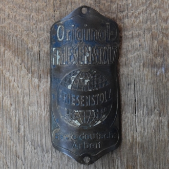 Steuerkopfschild FRIESENSTOLZ, 20er Jahre, Originalschild aus Sammlungsbestand 