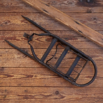 Gepäckträger, ca. 33 x 16cm, orig. 30er Jahre, unrestaurierter Originalzustand, passend für 28er Fahrräder 