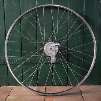 Laufrad hinten, 28 Zoll (622mm), Kastenfelge Niro, "Sachs"-Trommelbremsnabe, gebr. 