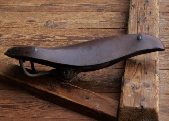 Sattel RICHTER/Leipzig, für Rennrad, Leder, hellbraun, Gestell vernickelt, original 20er Jahre, gebr. 