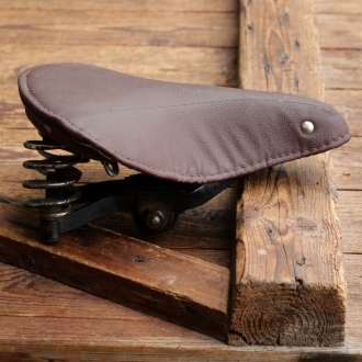 Sattel, Damen, Lefa-Material braun, Gestell verchromt/schwarz, 30er/40er J., gebr. 