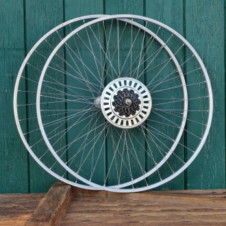 Laufradsatz 27 Zoll (630) für Drahtbereifung Rennrad, original 70er J., Alu-Felgen, FAVORIT Naben, gebr. 