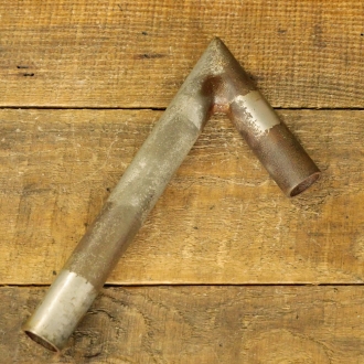 Winkelsattelstütze, Durchmesser: ca. 22 mm, Schaftlänge: ca 150 mm, verchromt, orig. 20er/30er Jahre, gebr. 