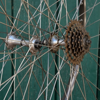 Laufradsatz 28 Zoll (622), 80er/90er J., für Rennrad, MAVIC MA40 Drahtreifenfelgen, Naben: SHIMANO 600, gebr. 