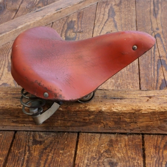 Sattel MÖVE/IFA, Damen, für Tourenrad, Leder orangebraun, Gestell verzinkt, DDR 70er/80er J., gebr. 