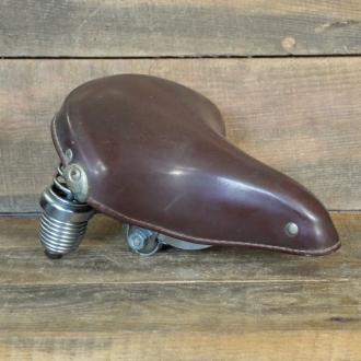 Sattel WITTKOP, Damen, Kunstleder weinrot, Gestell verchromt, 60er/70er J., gebr. 