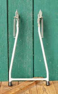 Ständer für Hinterbaumontage auf Achse, für Fahrrad und Motorfahrrad, Stahlrohr, 1950er/60er J., silber, gebr. 