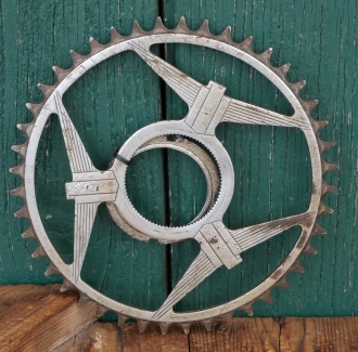 Kettenblatt ADLER, 50er J., 1/2 Zoll, verchromt, zum Aufpressen, inkl. Konterring, Aufnahme-Durchmesser 53mm, 44 Zähne, gebr. 