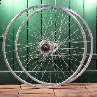 Laufradsatz GRÜNERT, 28 Zoll (622), Alu-Hohlkammerfelge für Drahtreifen, Naben: ALTENBURGER/SHIMANO inter7, NOS 