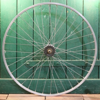 Hinterrad 28 Zoll (622), für Drahtbereifung, WEINMANN Alu-Felge, Bj. 1984, Nabe STURMEY ARCHER S 5/2, NOS 