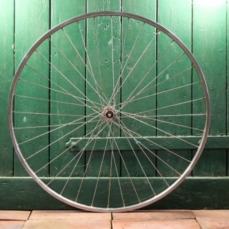 Vorderrad 28 Zoll (622), 1980er/90er J., Felge Weinmann, Nabe Maillard, gebr. 