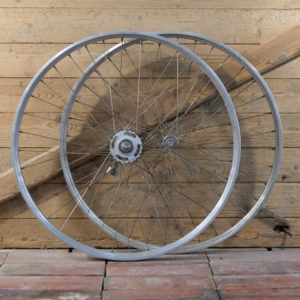 Laufradsatz 26 Zoll (559), DDR 50er-70er J., Alufelgen, Breite ca. 34 mm, Naben RENAK, gebr. 