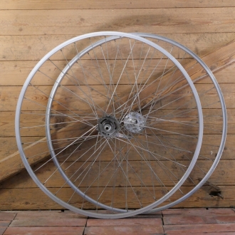 Laufradsatz mit Aluminium-Felgen 27 Zoll (630), 1980er J., mit Torpedo 3-Gang-Nabe, gebr. 