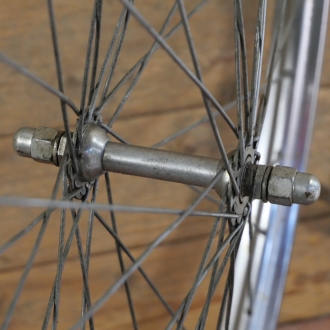 Vorderrad mit Westwood-Felge 26 Zoll (590), verchromt, 1970er/80er J., UNION-Nabe, gebr. 