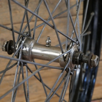 Vorderrad mit Westwood-Felge, 20 x 2.00, schwarz, für Transportrad, 30er-50er J., DUREX-Nabe vernickelt, gebr. 