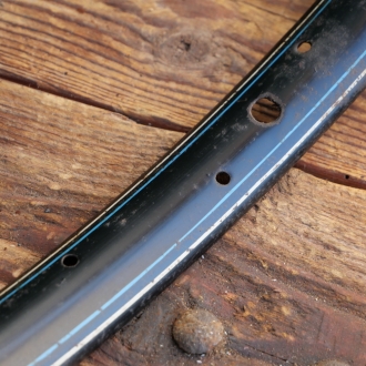 Wulstfelge, 28 Zoll, Außendurchmesser ca. 645 mm, 20er/30er Jahre, Breite ca. 33 mm, 36 Loch, gebr. 