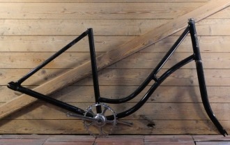 Fahrradrahmen KURIER/H. Schulze/Burg, für Tourenrad, Damen, 28 Zoll, 10er/20er J., Stahl, schwarz, gebr. 