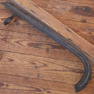 Kettenschutz HASSIA, universal, Länge ca. 55 cm, orig. 30er-50er J., schwarz, Linien silber, gebr. 