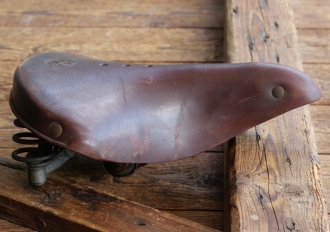 Sattel, Herren, WITTKOP, Gummi, rotbraun, verzinkt, original WW2 40er Jahre, gebr. 