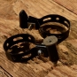 Spitzpumpenhalter, schwarz, mit Federklemmung, orig Altbestand 20-50er Jahre, D=27-30mm