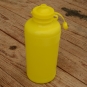 Trinkflasche, ohne Aufdruck,  gelb, Kunststoff, orig. Altbestand, NOS